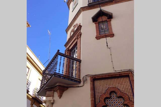 Holastays Arenal Apartments Sevilla Eksteriør billede